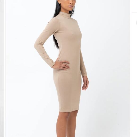 THE LABEL Mock Neck Dress in Olive Size 2X NWT - Picture 7 of 7